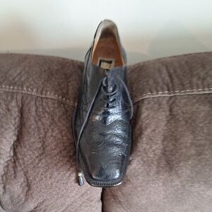 Elegant Black Leather Derby Shoes
